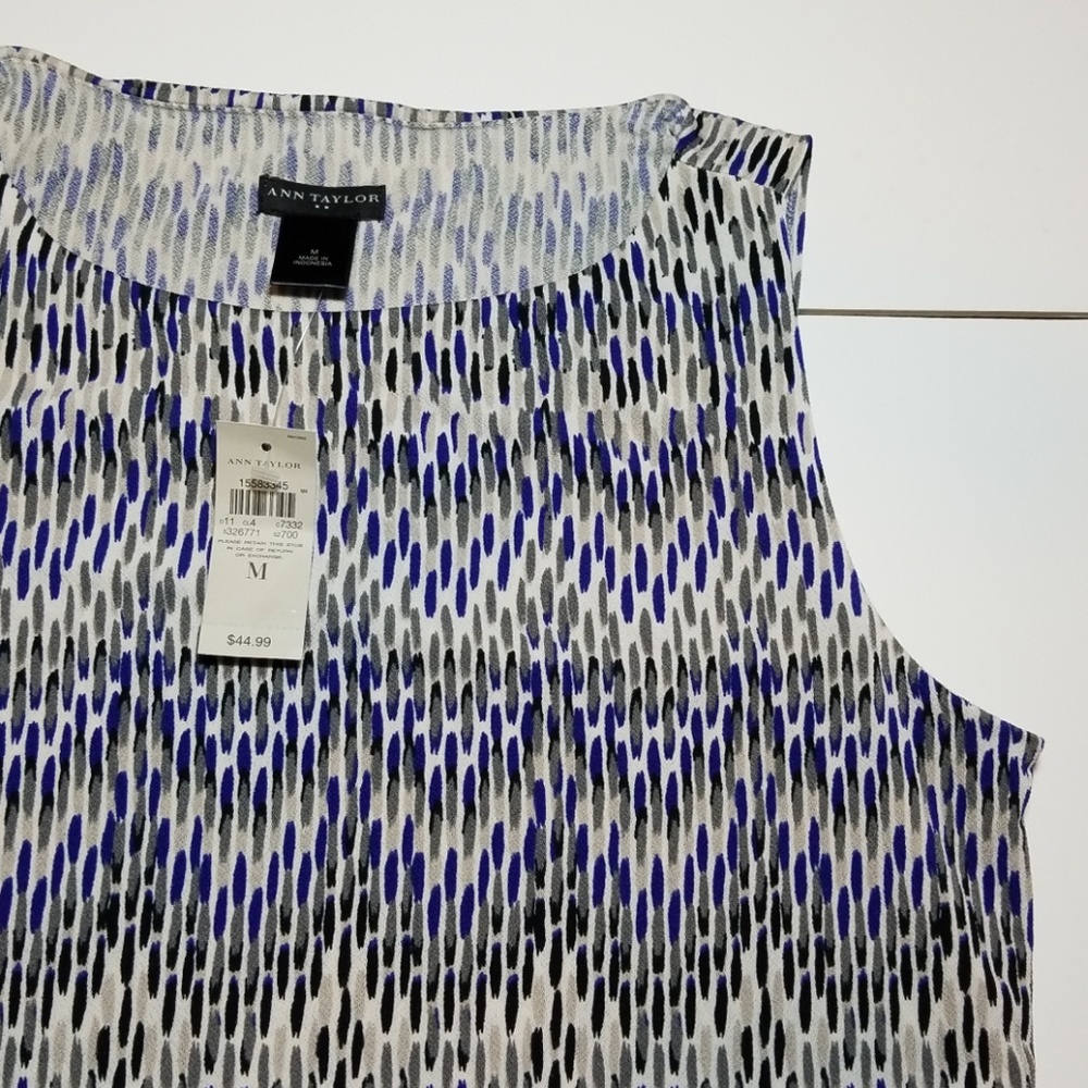 NWT Ann Taylor Women's Sleeveless Blouse Size M - Picture 2 of 4